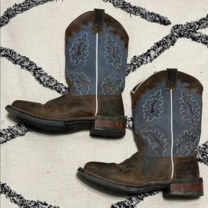 Women’s Laredo Brown and Blue Leather Boots Size 7 M